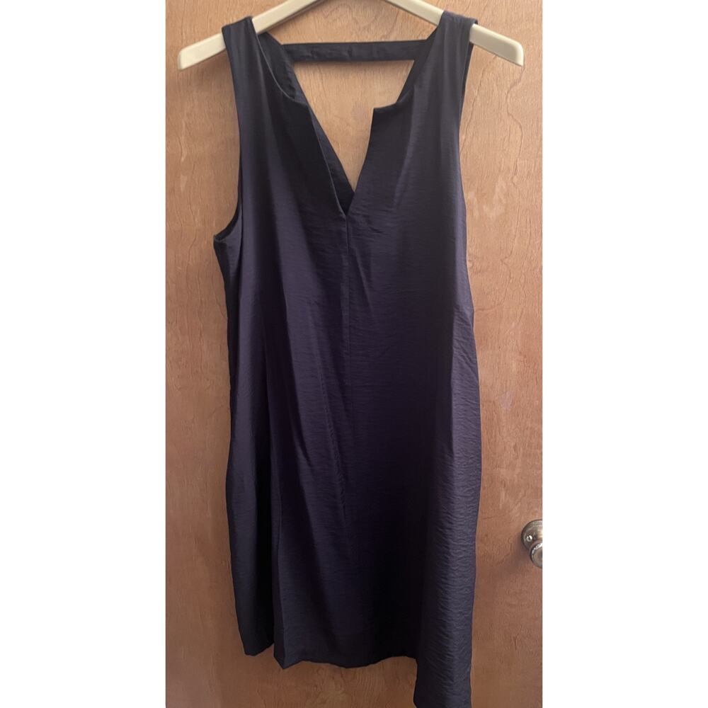 Banana Republic Womens Swing Dress Black Knee Length Midi Sleeveless V Neck L